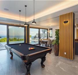 3 bedroom villa with infinity pool in Opatija, sleeps 6
